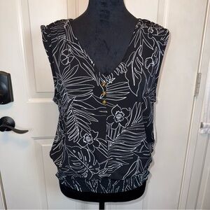 Ellen Tracy Black & White Floral V-neck Sleeveless Women's Top Sz M Pullover